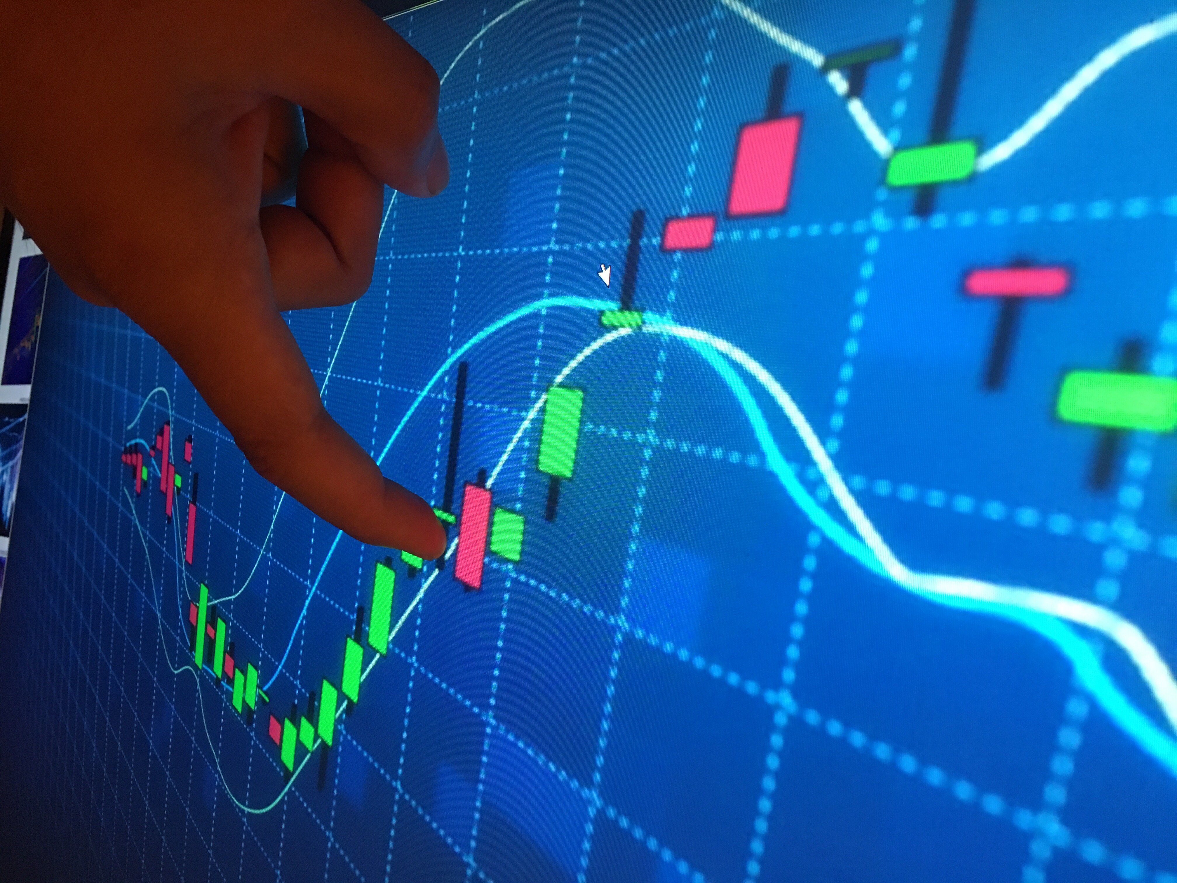 Άρθρο στο περιοδικό ΑΝΑΠΤΥΞΗ του Οκτωβρίου του ΕΒΕΑ “Οι προοπτικές της Ελληνικής Κεφαλαιαγοράς και η σημασία της για την ελληνική οικονομία”